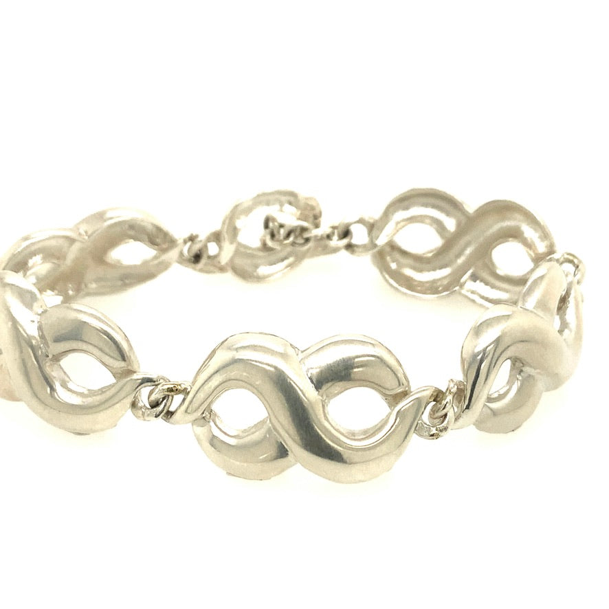 Sterling Silver Extra-Large Continuous Infinity Link Bracelet